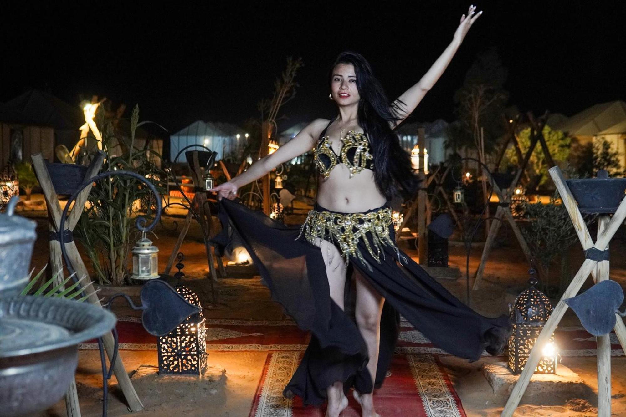 Sanmao Royal Camp 皇家营地 Hotel Merzouga Eksteriør billede